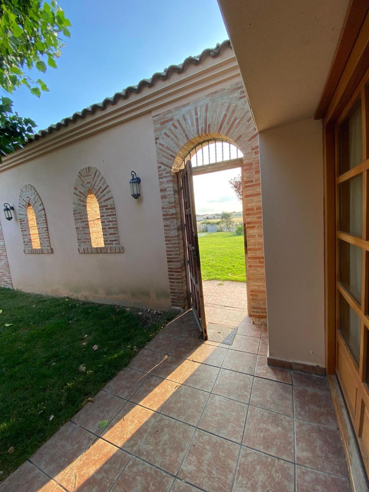 Casas Olmo Y Fresno Jardin Y Piscina A 17 Kilometros De Salamanca Eksteriør billede